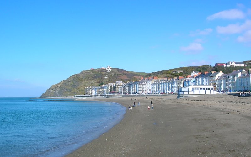 Hot November: Aberystwyth set the record today at 22.3C
