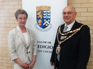 L-R Mair Mason, Chairman's Consort and Councillor Dai Mason, newly elected Chairman of Ceredigion County Council, May 2016 (1)