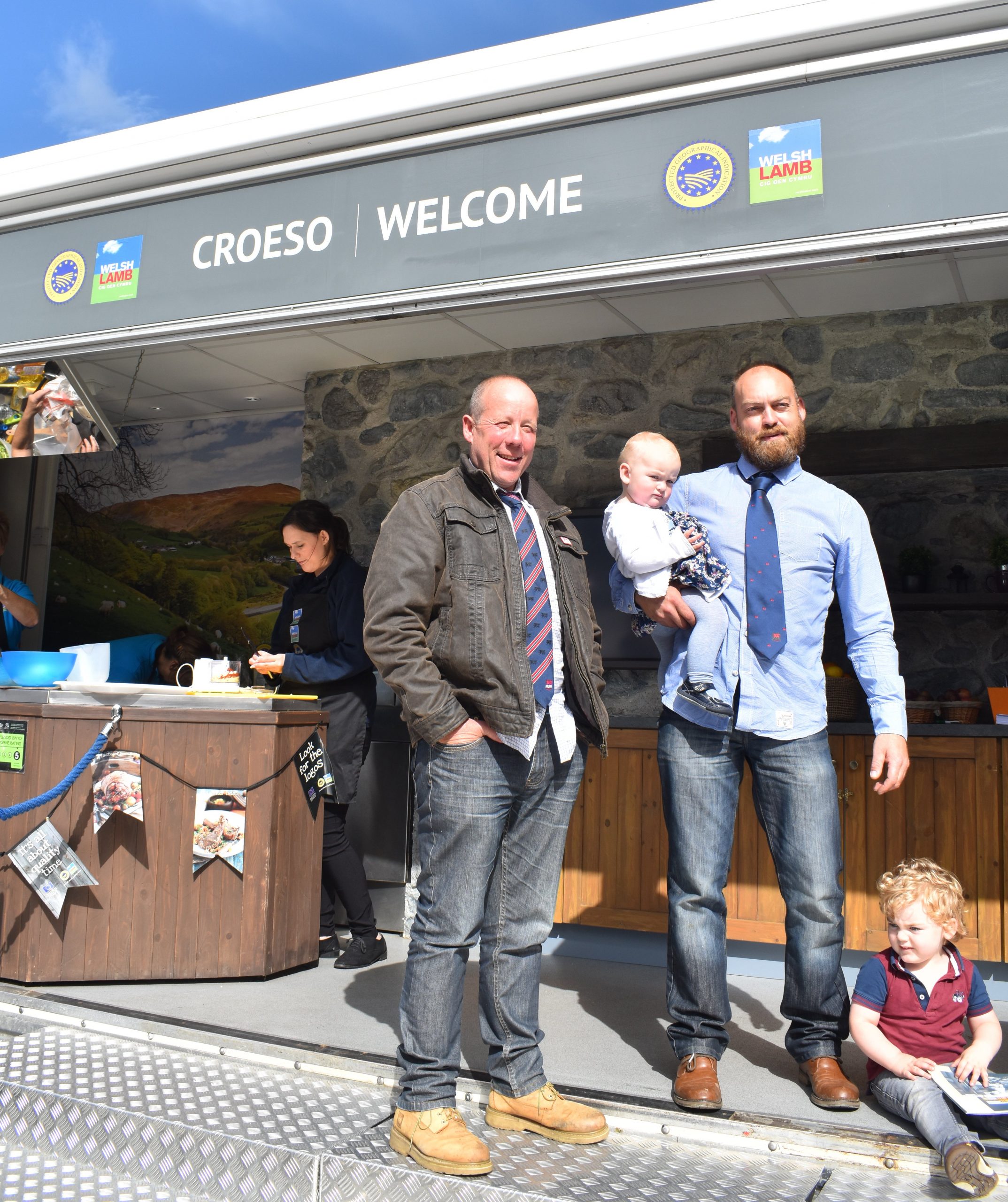 Farmers go all out promoting Welsh lamb Herald.Wales