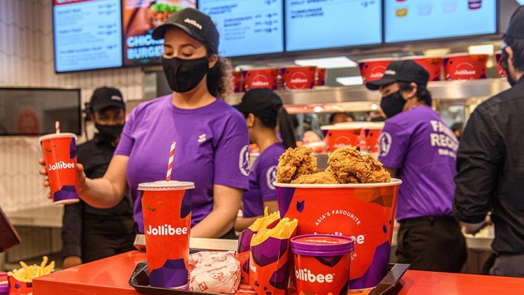 Jollibee opens first store in Wales, with queues at 6am in Cardiff city centre