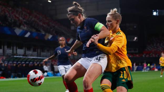 Wales 0-2 France: Wales fall short in second half thriller against France with Fishlock screamer saved and Kayleigh Green red carded