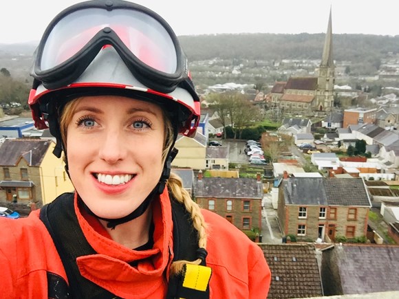 Mid and West Wales Fire and Rescue Service Crew Manager Named Rising Star￼