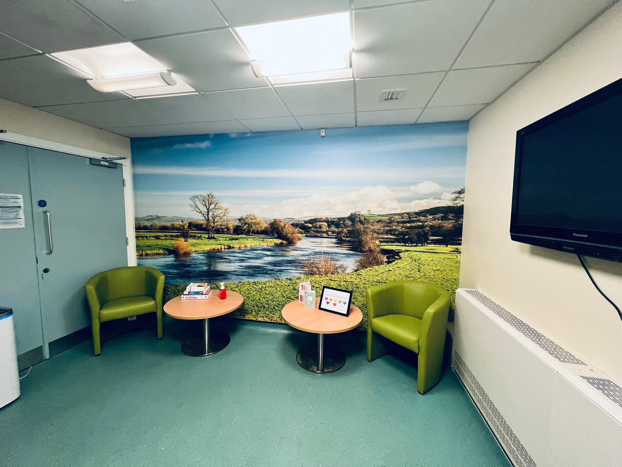 Hywel Dda Health Charities use donations to create a tranquil room for