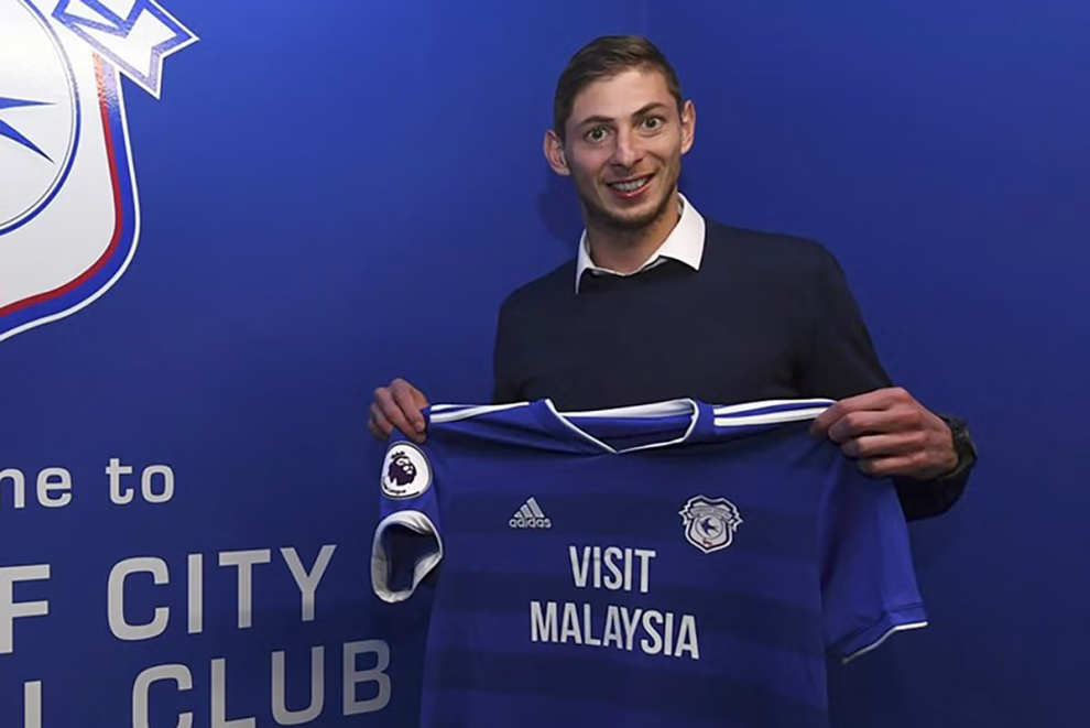 FC Nantes v. Cardiff City FC: The Tragic Case of Emiliano Sala - Football  Legal